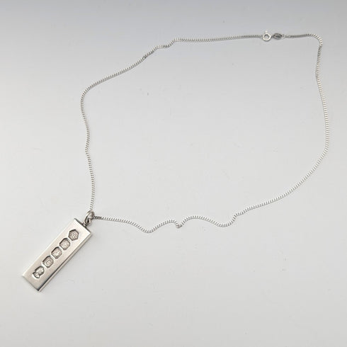 1977年 英国 ブリタニアシルバー製 ジュビリーインゴットペンダント計19.2g 純銀ネックレス付 RC